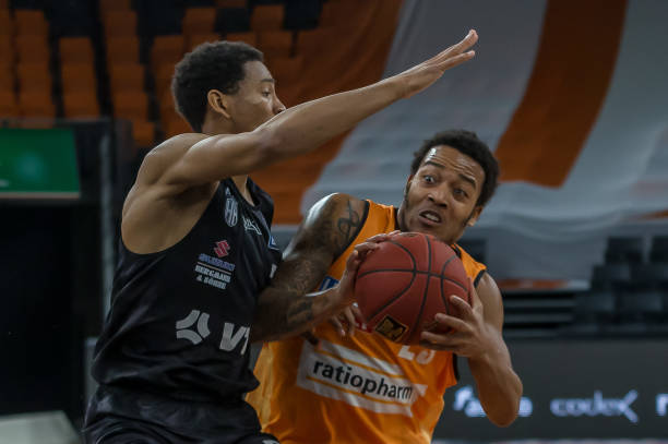 的元标题 的元标题