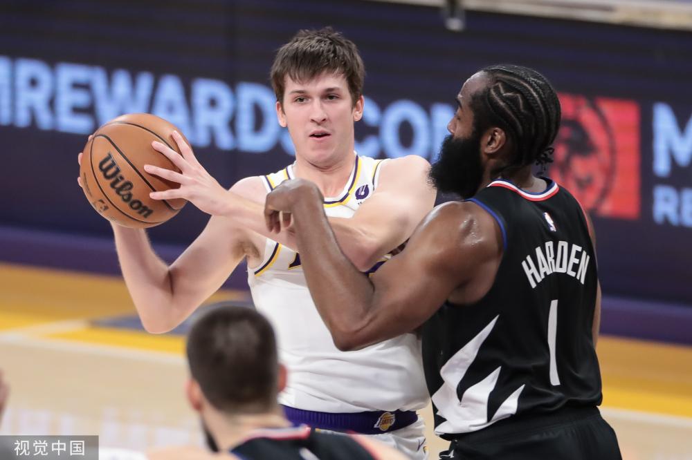 以22球超 以22球超